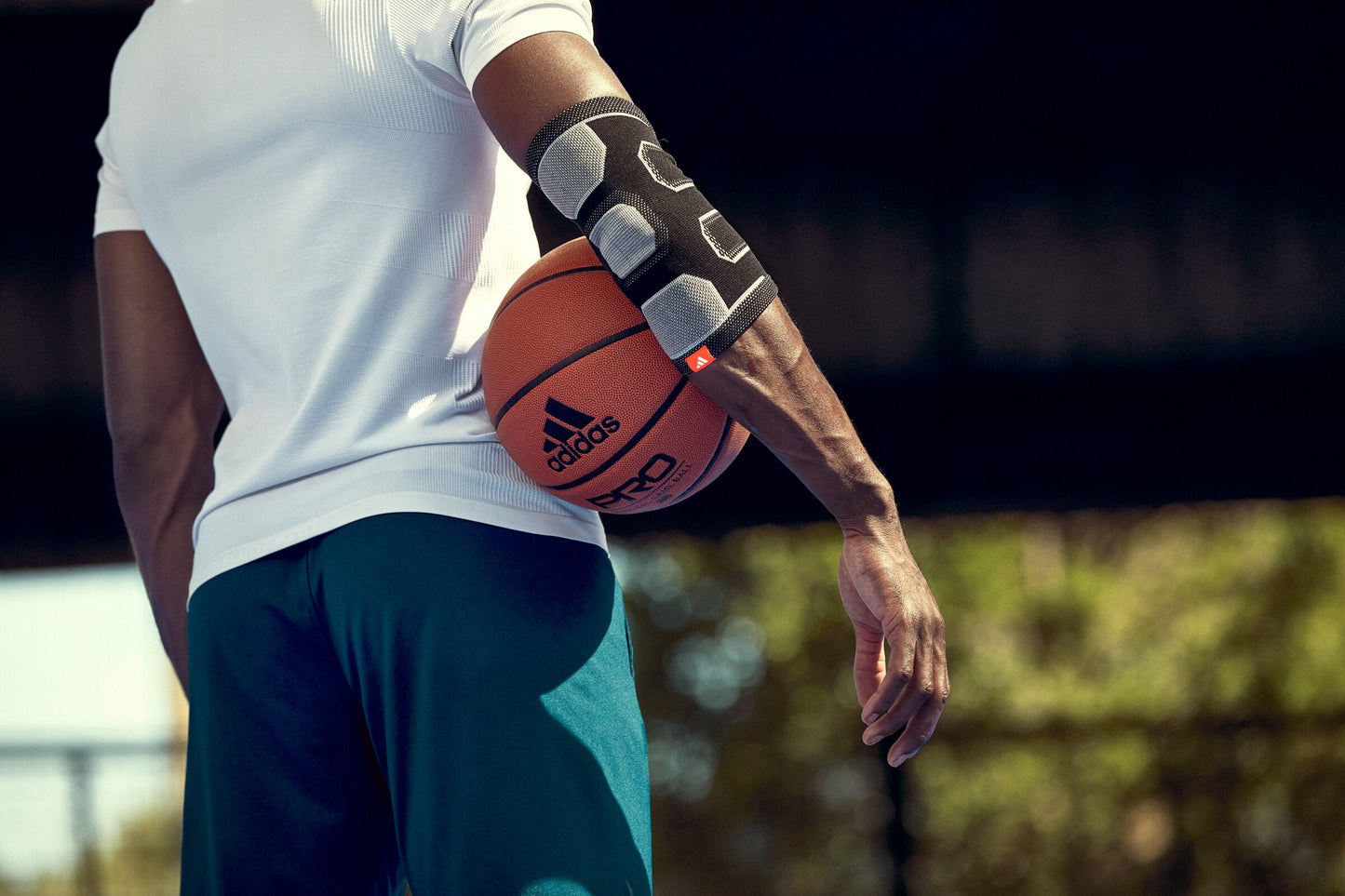 adidas Elbow Support